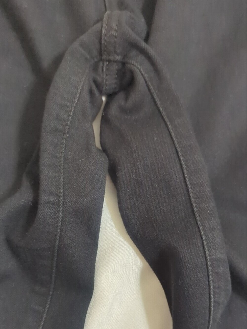 PAIGE Gemma Skinny Jean, Color Black Shadow Size 25 - Picture 9 of 15